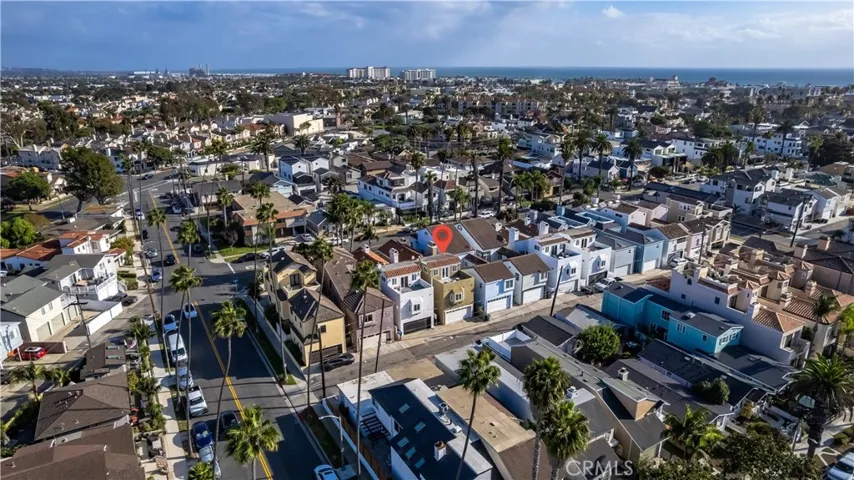 621 8th Street, Huntington Beach, California 92648