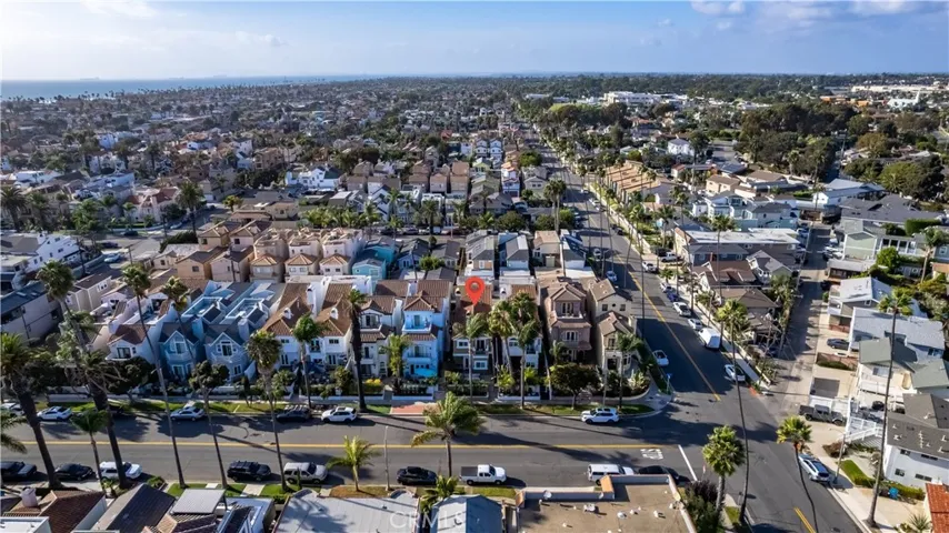 621 8th Street, Huntington Beach, California 92648