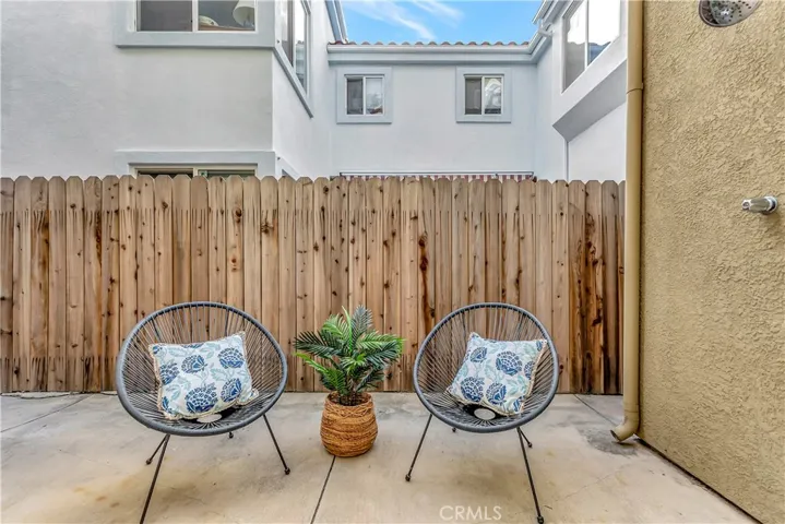621 8th Street, Huntington Beach, California 92648