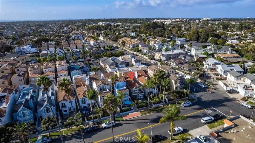 621 8th Street, Huntington Beach, California 92648