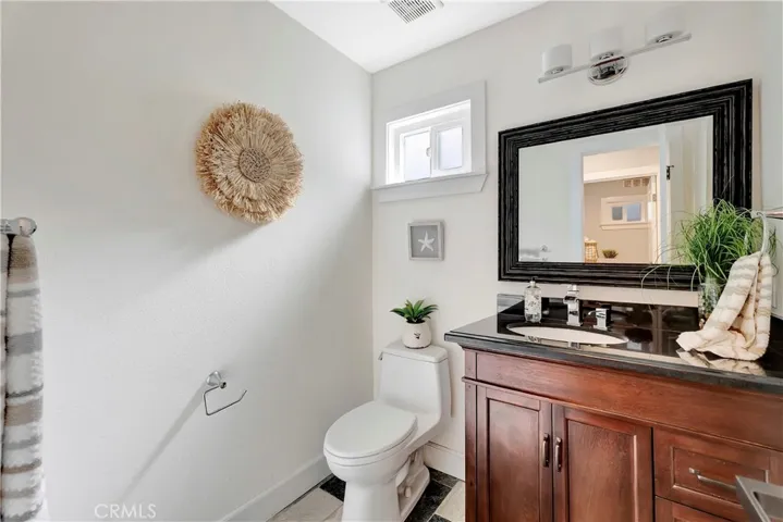 621 8th Street, Huntington Beach, California 92648