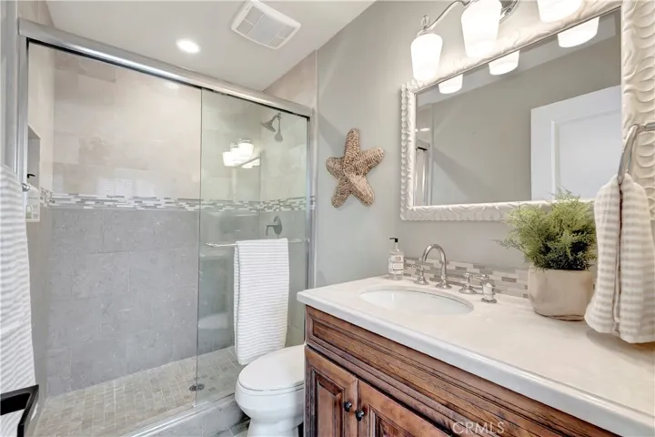 621 8th Street, Huntington Beach, California 92648