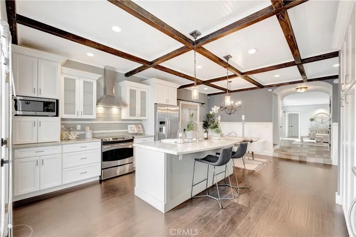 621 8th Street, Huntington Beach, California 92648