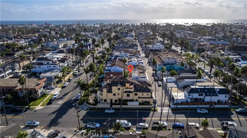 621 8th Street, Huntington Beach, California 92648