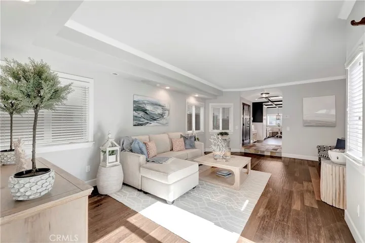 621 8th Street, Huntington Beach, California 92648