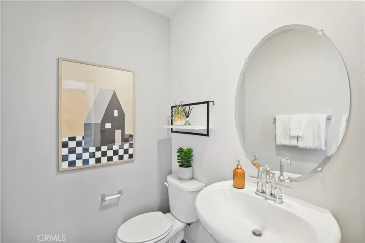 MODEL HOME