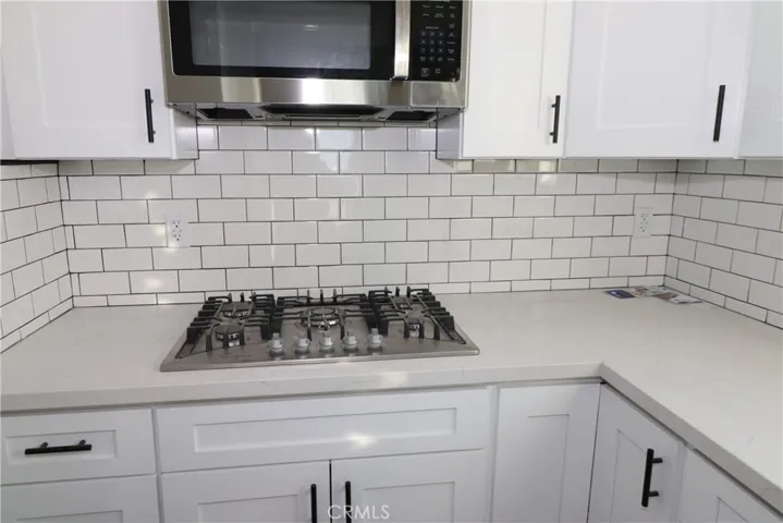 Kitchen cook too and Microwave