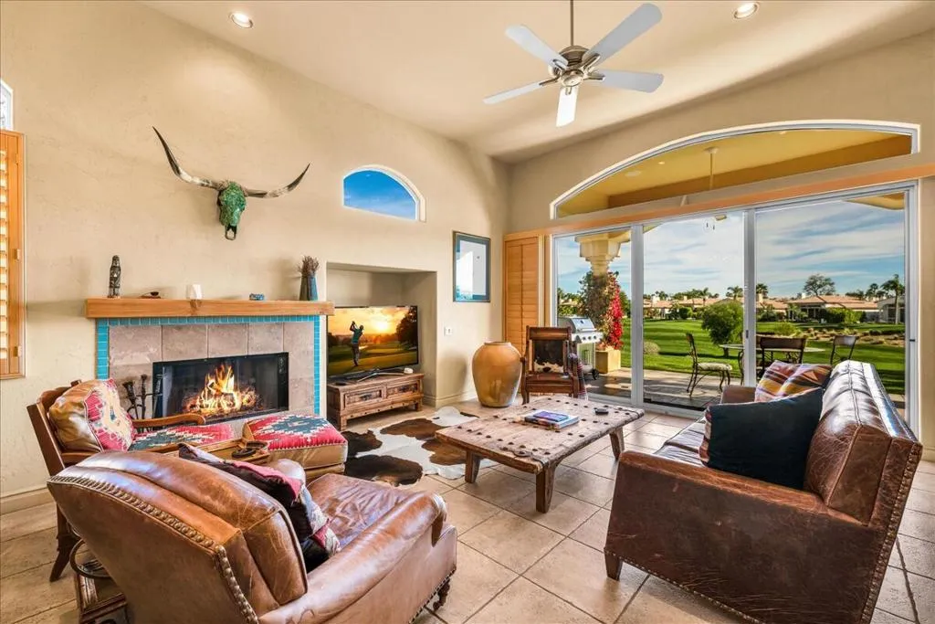 48310 Casita Drive, La Quinta, California 92253 home-pic-4