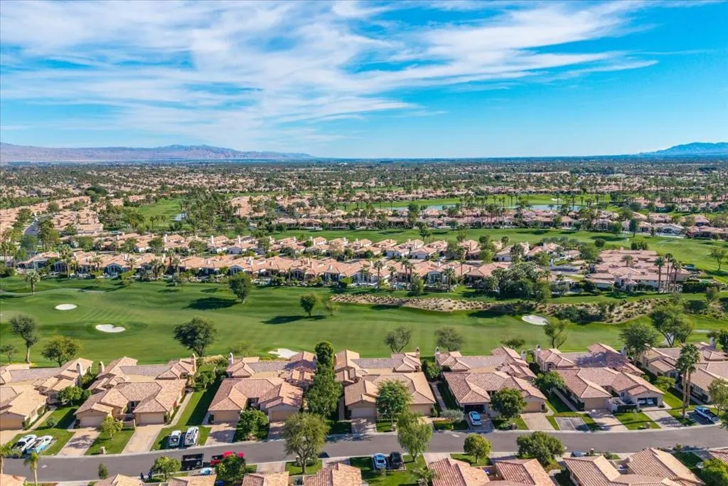 48310 Casita Drive, La Quinta, California 92253 home-pic-45