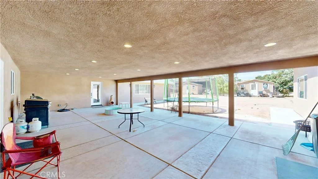 7610 Glider Avenue, Hesperia, California 92345 home-pic-39