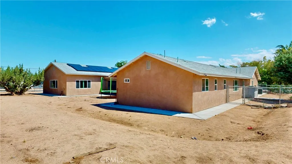 7610 Glider Avenue, Hesperia, California 92345 home-pic-46