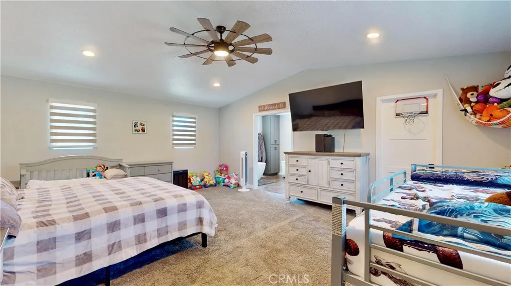 7610 Glider Avenue, Hesperia, California 92345 home-pic-31