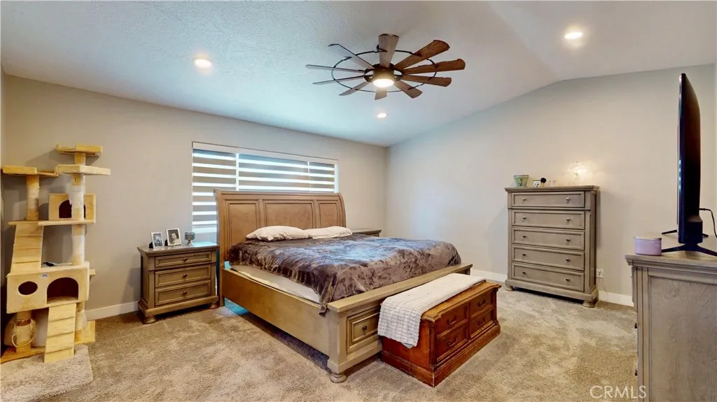 7610 Glider Avenue, Hesperia, California 92345 home-pic-28
