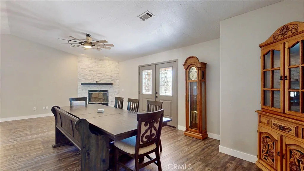 7610 Glider Avenue, Hesperia, California 92345 home-pic-18