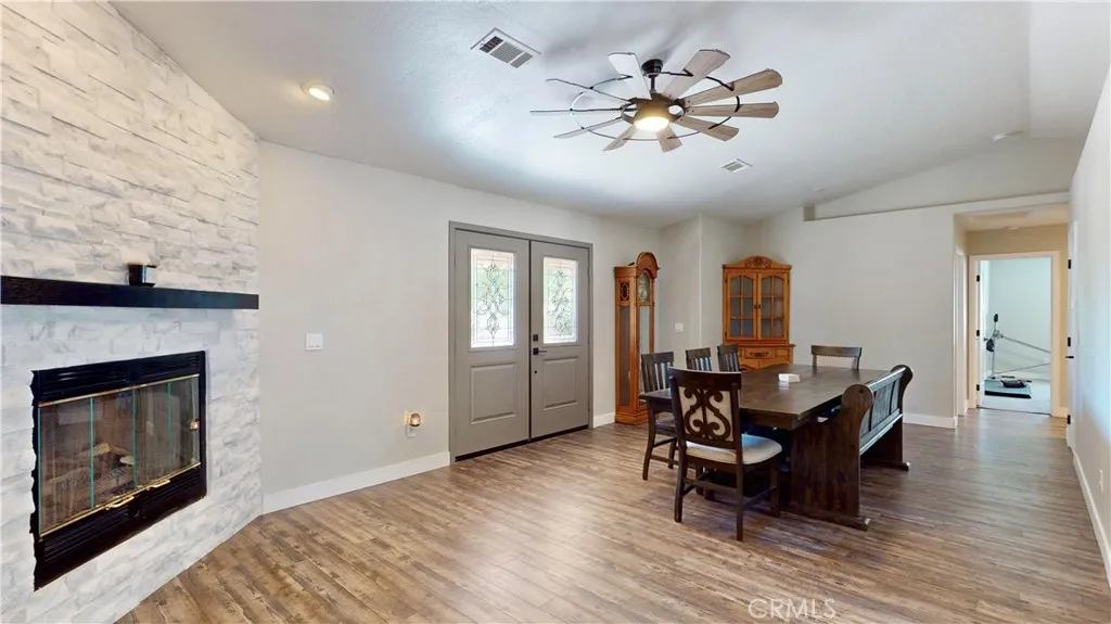 7610 Glider Avenue, Hesperia, California 92345 home-pic-4