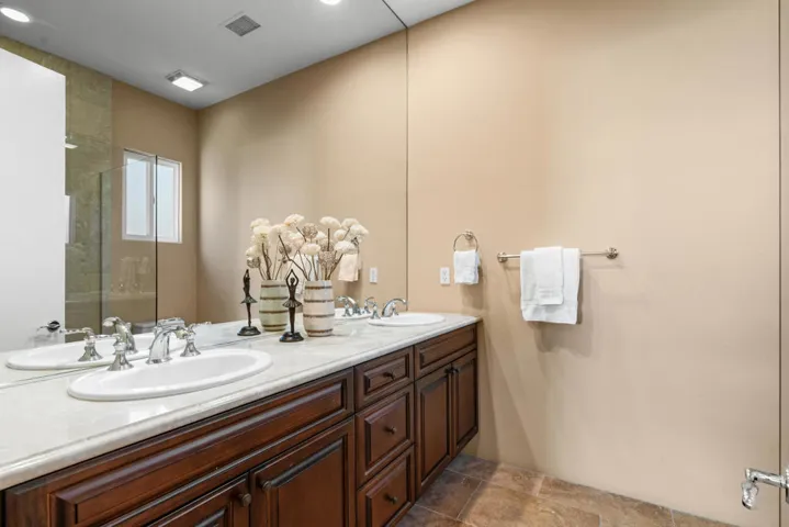 25-79255 Rancho La Quinta -26