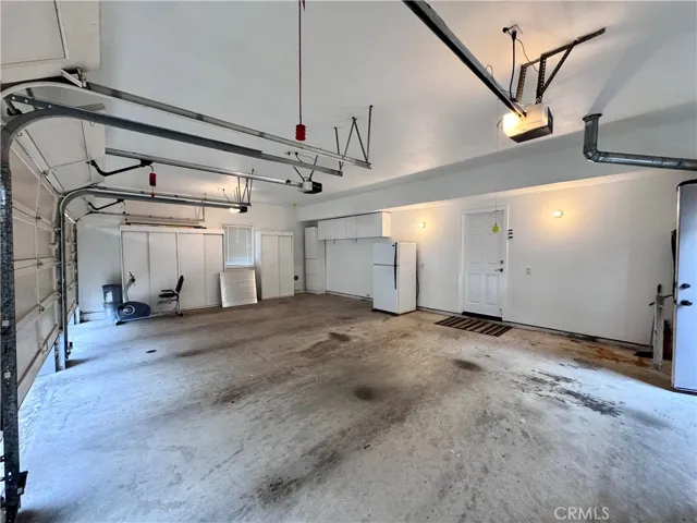 3-car garage