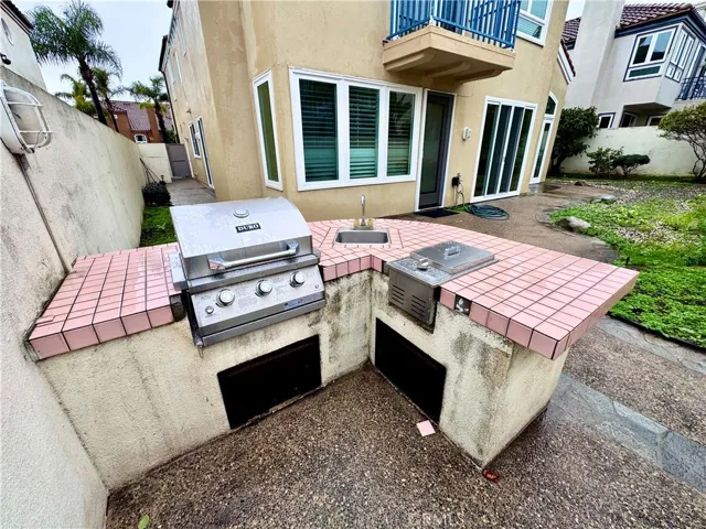 Backyard BBQ island with new appliances