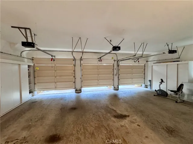 3-car garage