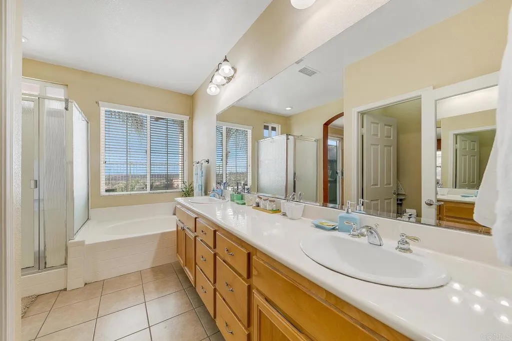 1548 Loma Alta, San Marcos, California 92069 home-pic-27