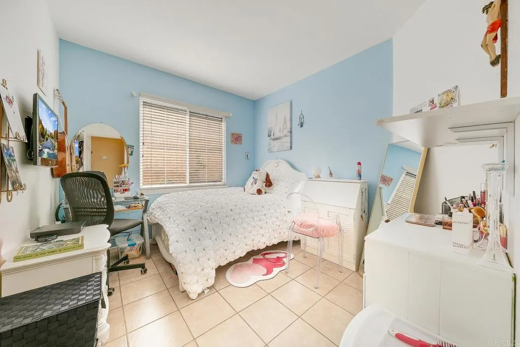 1548 Loma Alta, San Marcos, California 92069 home-pic-23