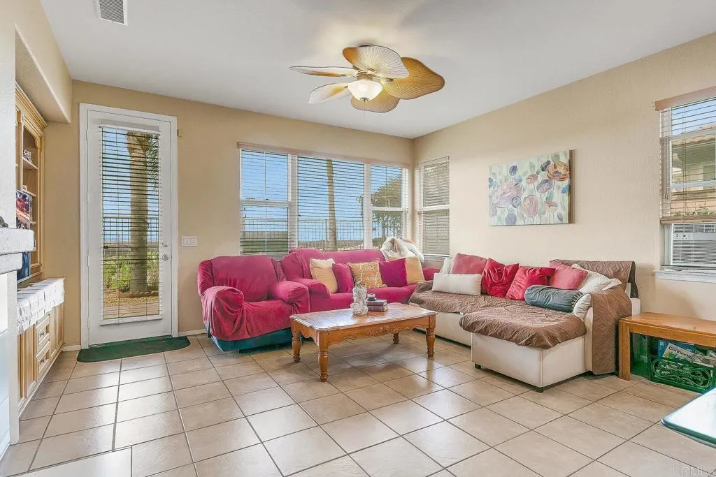 1548 Loma Alta, San Marcos, California 92069 home-pic-18