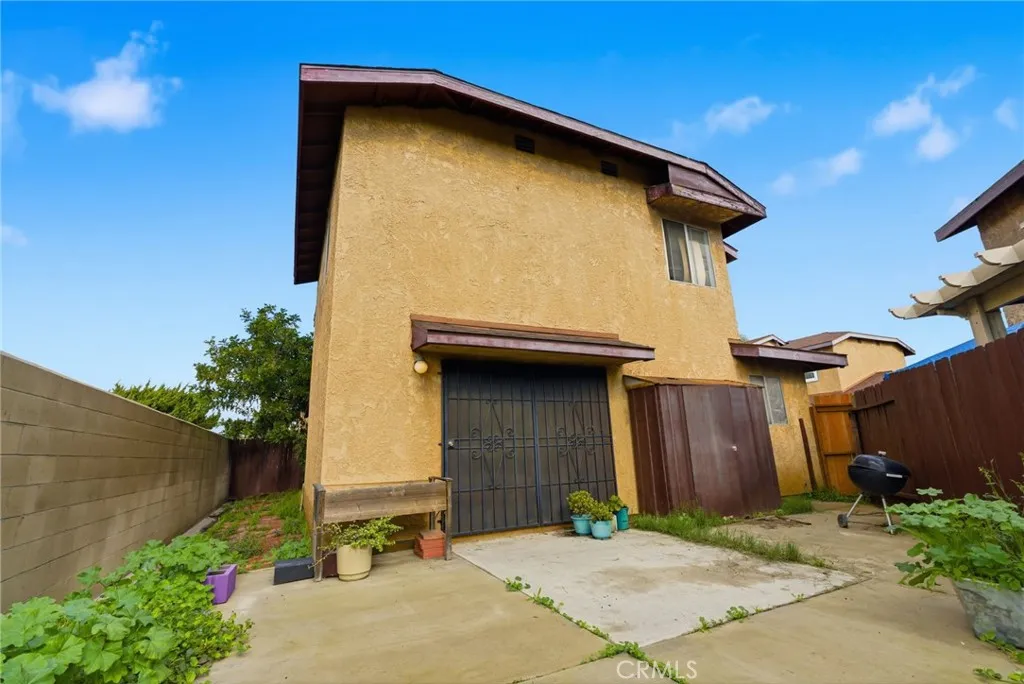 4325 Clara St J, Cudahy, California 90201 home-pic-23