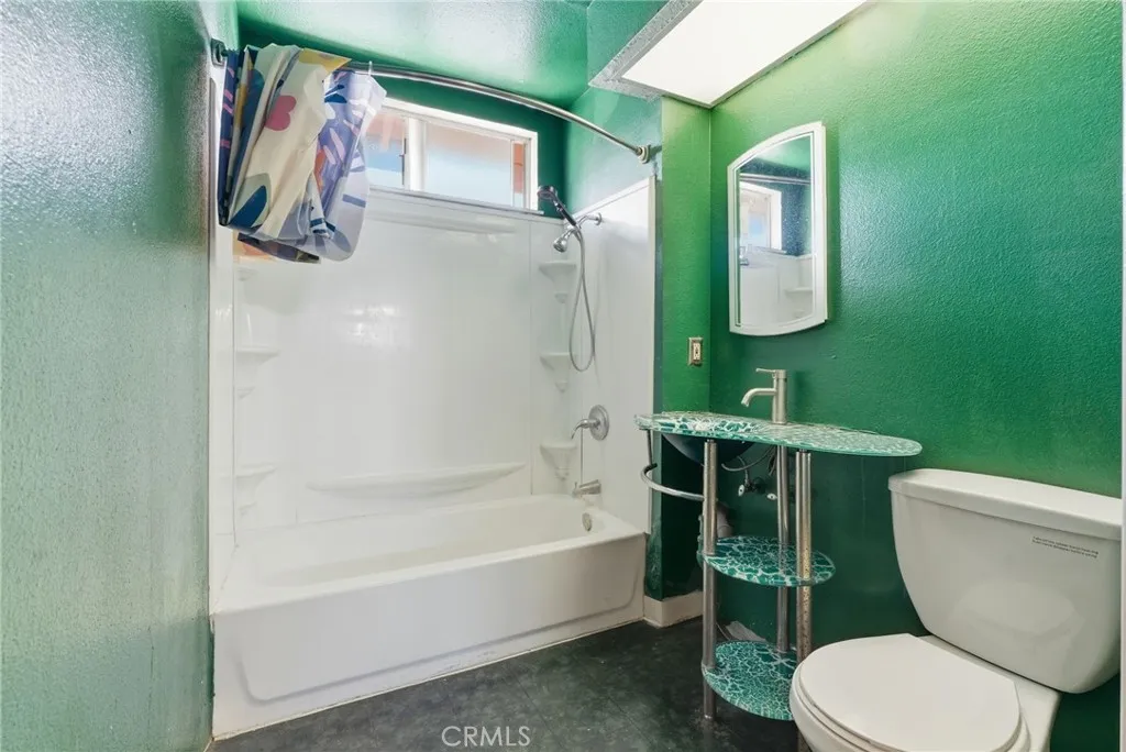4325 Clara St J, Cudahy, California 90201 home-pic-22