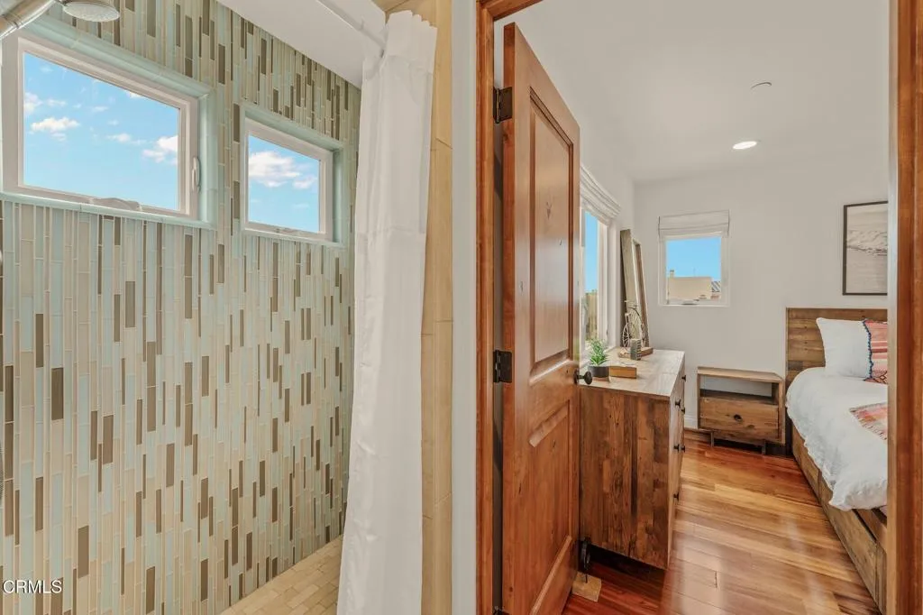 1158 Shelburn Lane, Ventura, California 93001 home-pic-62