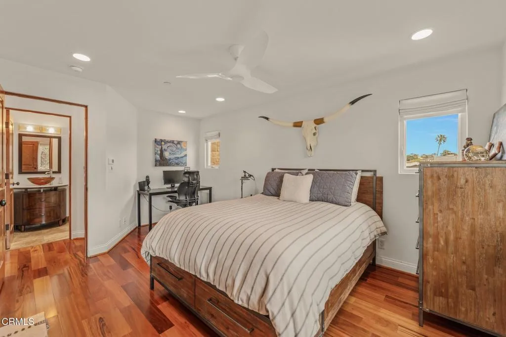 1158 Shelburn Lane, Ventura, California 93001 home-pic-60