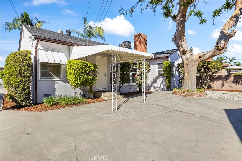 9530 Rives Avenue, Downey, California 90240 home-pic-29