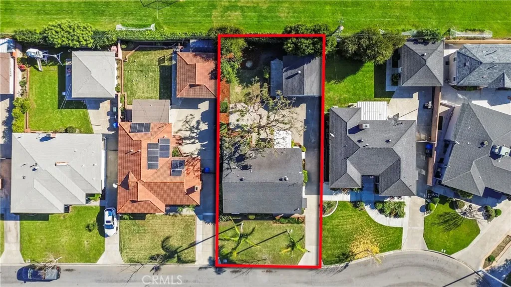 9530 Rives Avenue, Downey, California 90240 home-pic-37
