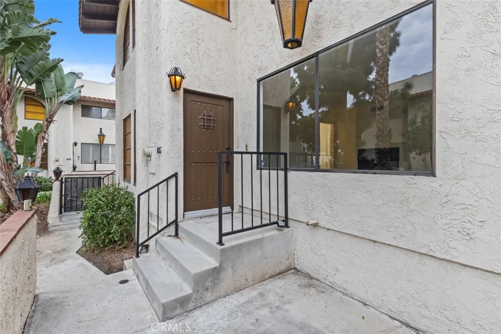 400 S Flower Street 105, Orange, California 92868 home-pic-23