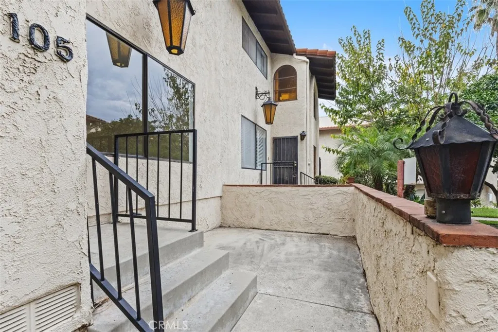 400 S Flower Street 105, Orange, California 92868 home-pic-24