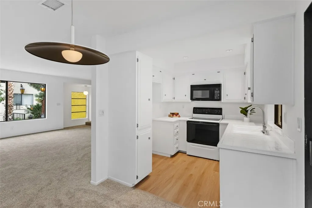 400 S Flower Street 105, Orange, California 92868 home-pic-1