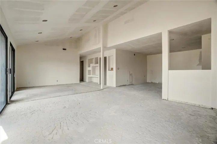 Living Rm