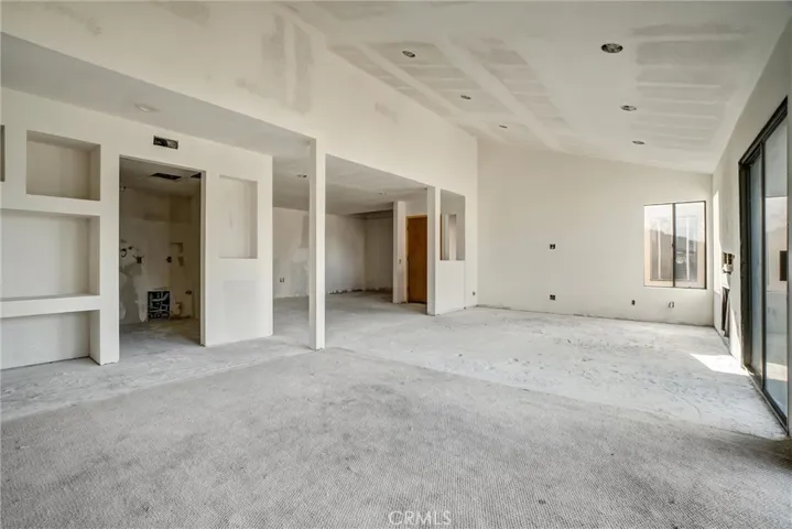 Living Rm