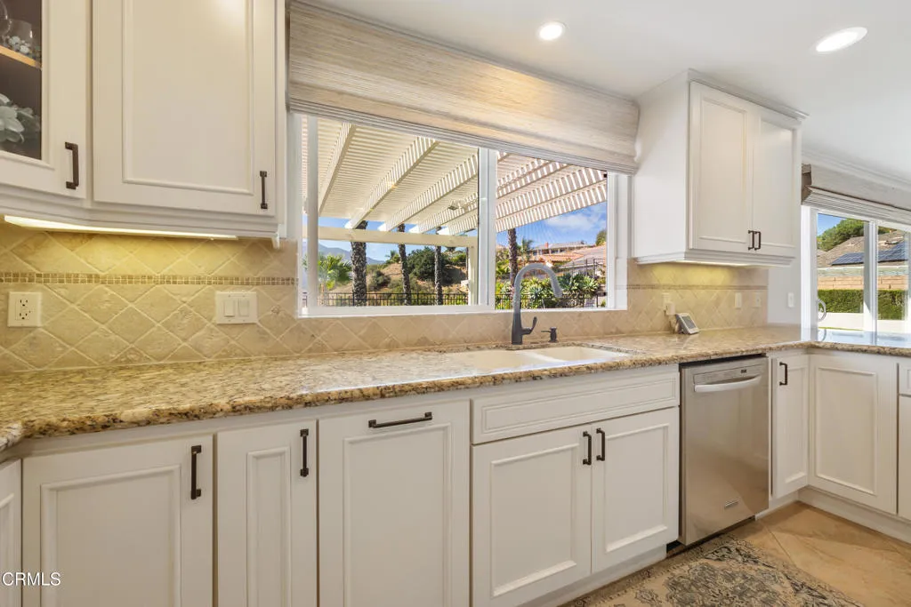 9263 La Shell Drive, Los Angeles, California 91042 home-pic-16