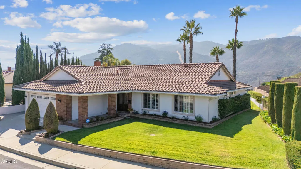 9263 La Shell Drive, Los Angeles, California 91042 home-pic-1