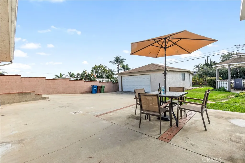 4580 W 132nd Street, Hawthorne, California 90250 home-pic-37
