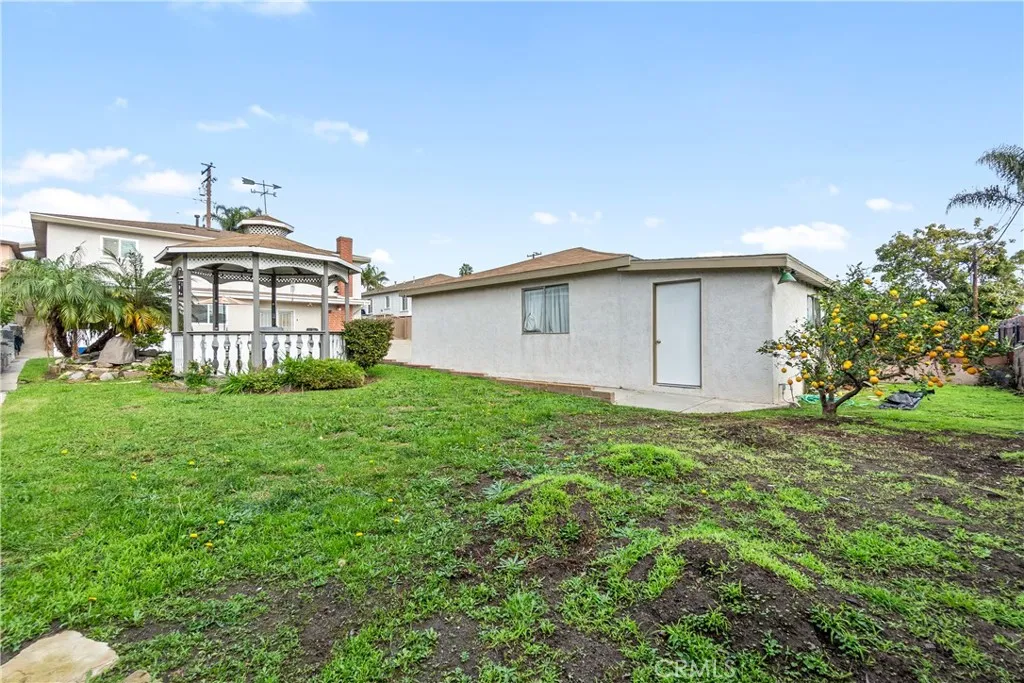 4580 W 132nd Street, Hawthorne, California 90250 home-pic-42