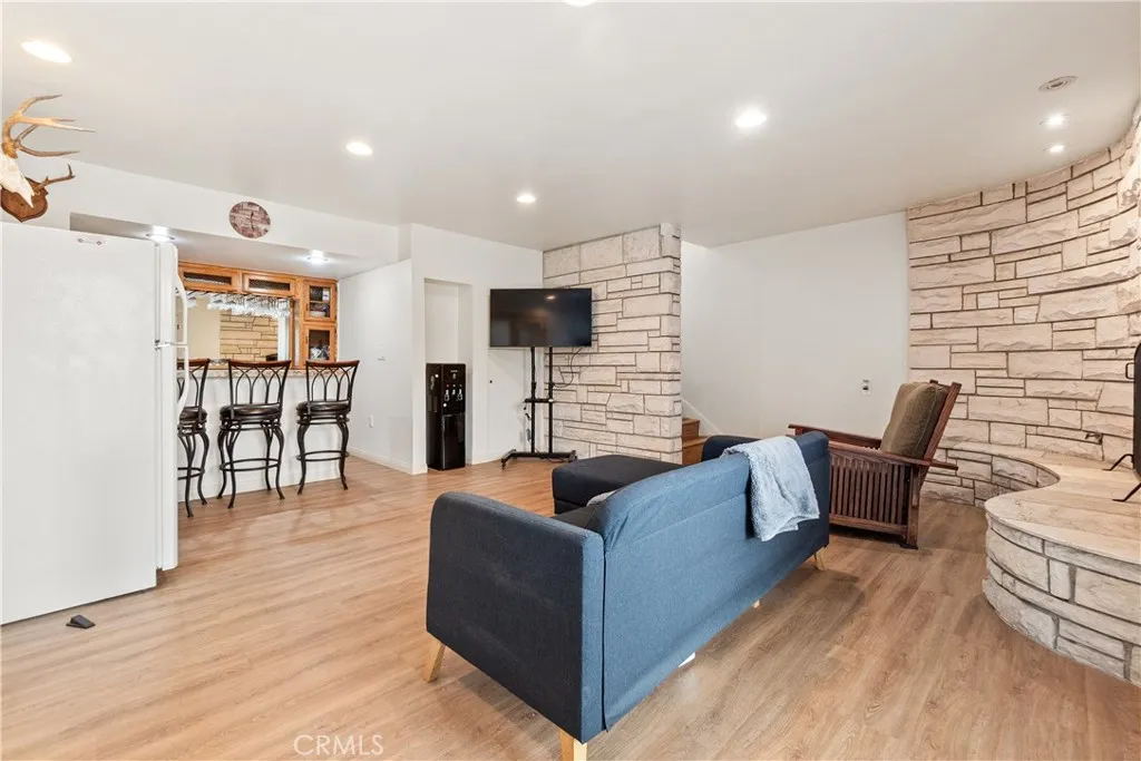 4580 W 132nd Street, Hawthorne, California 90250 home-pic-27