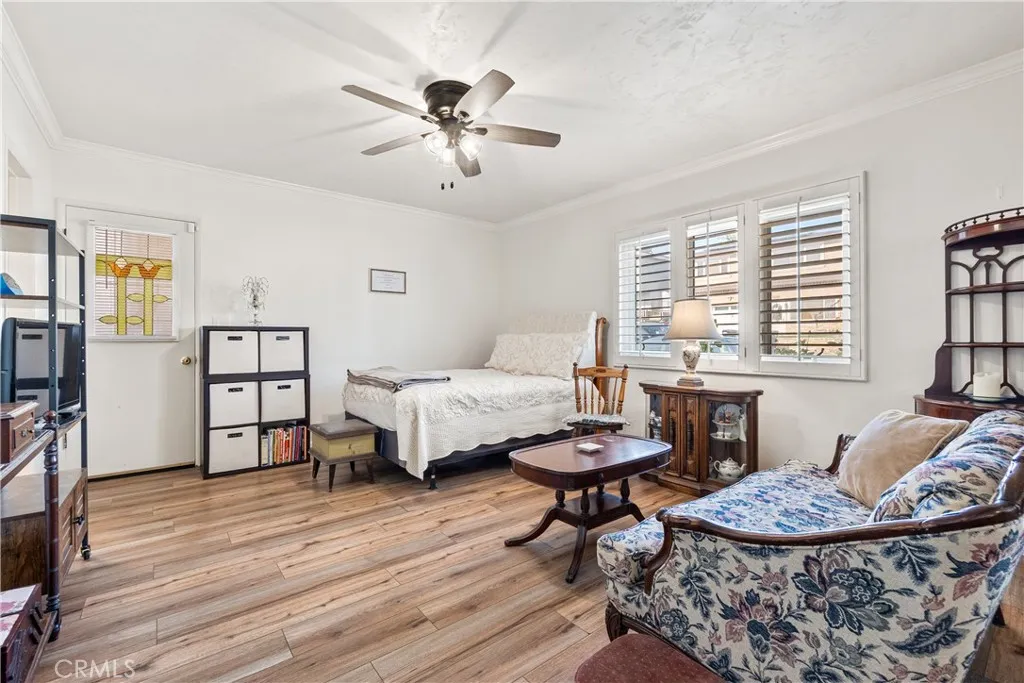 4580 W 132nd Street, Hawthorne, California 90250 home-pic-13