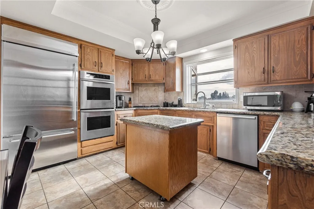 4580 W 132nd Street, Hawthorne, California 90250 home-pic-9
