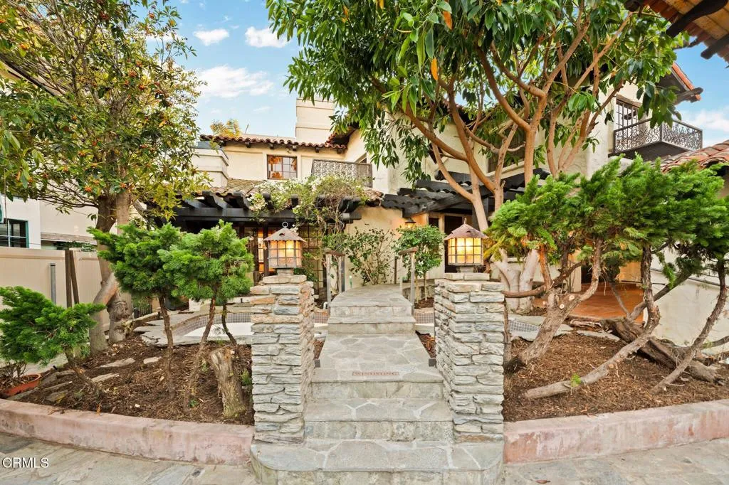 2623 Seahorse Avenue, Ventura, California 93001 home-pic-14