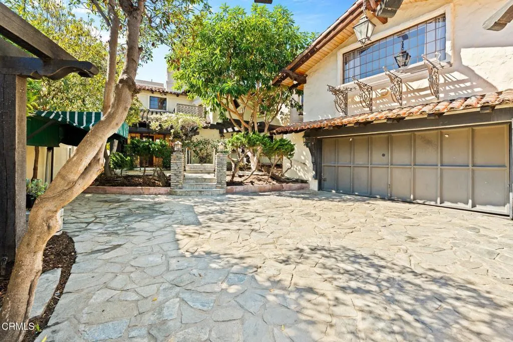 2623 Seahorse Avenue, Ventura, California 93001 home-pic-12