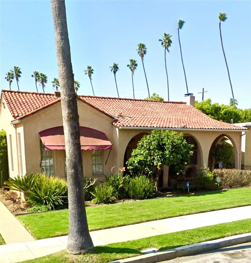 223 Bennett, Long Beach, California 90803 home-pic-3