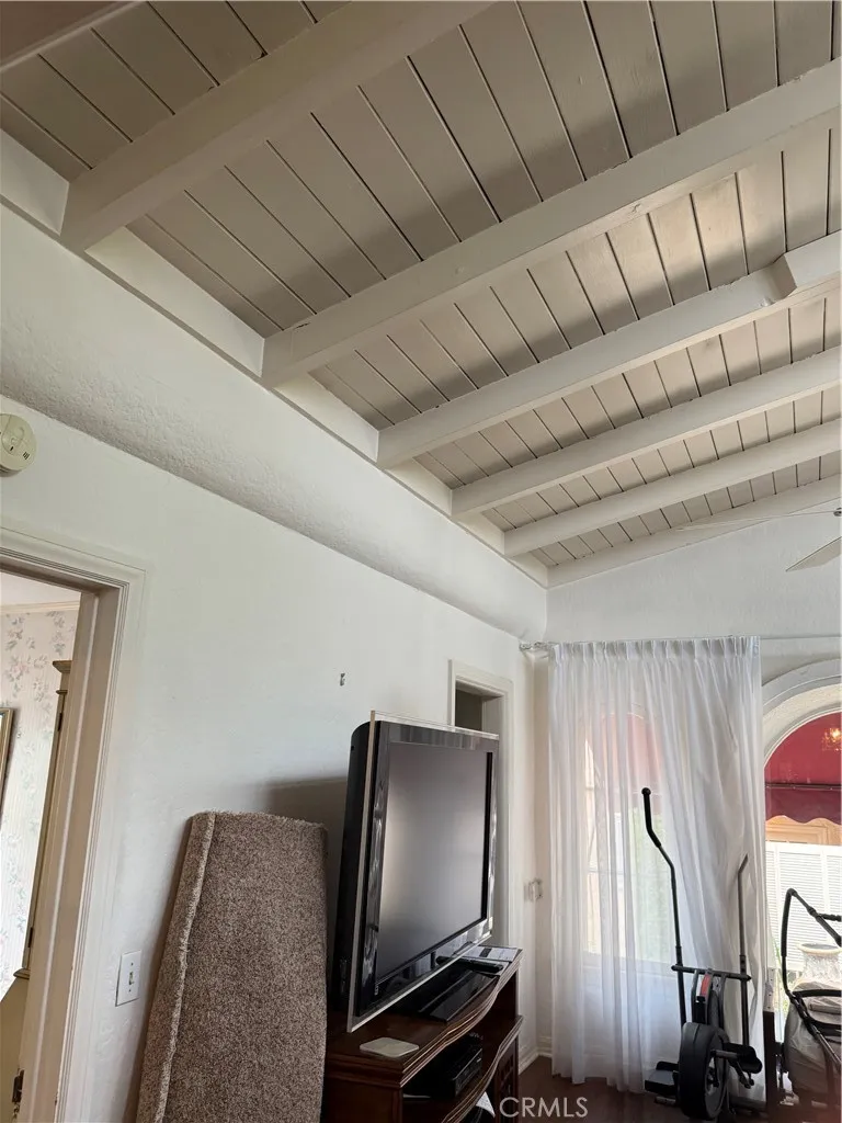 223 Bennett, Long Beach, California 90803 home-pic-23