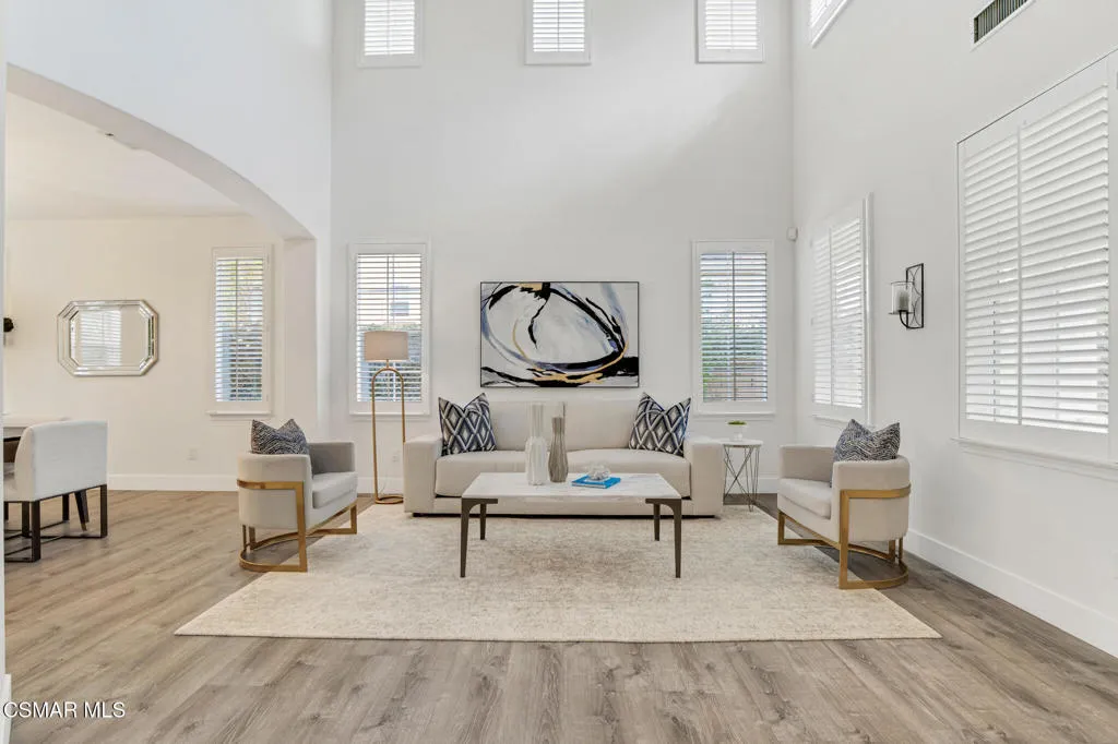 2339 Rudolph Drive, Simi Valley, California 93065 home-pic-7