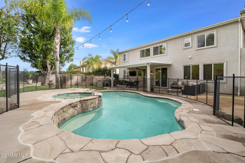 2339 Rudolph Drive, Simi Valley, California 93065 home-pic-42